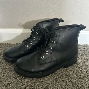 Classic Black Girls Lace-Up Boots